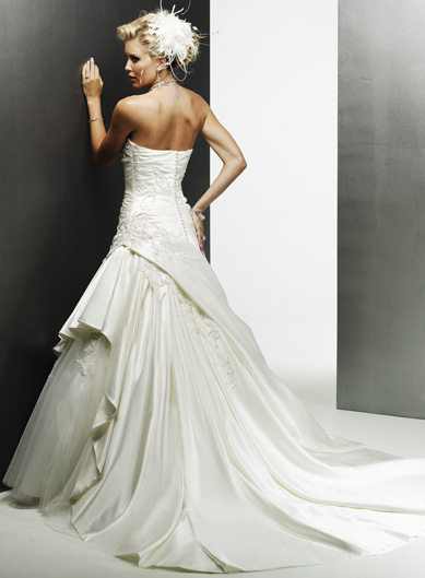 looking for this dress :  wedding maggie sottero full figured 1 wedding dress 31001350 1