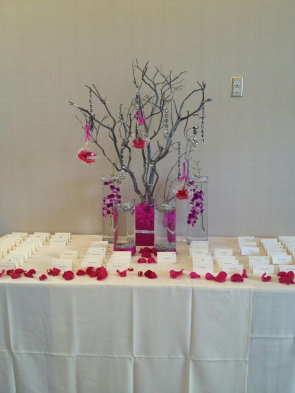 Escort card table