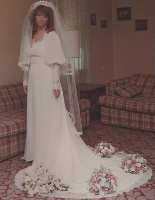 Would you wear your mom's dress to avoid her hurt feelings? :  wedding alter mom wedding dress old dated vintage sleeves Wedding1