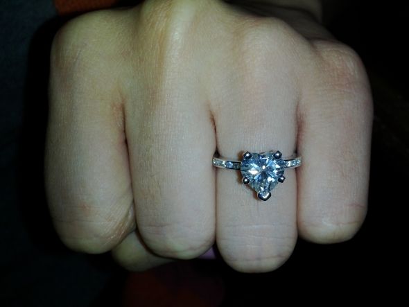 Post your heart shaped engagement rings :  wedding heart diamond moissanite sapphire emerald ring engagement fiance love white gold IMG 20120214 185717