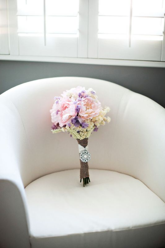 Making your own bouquet? : wedding Bouquet 1 2