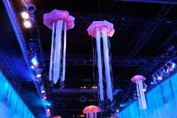 Eclectic reception inspiration board :  wedding E16507image4