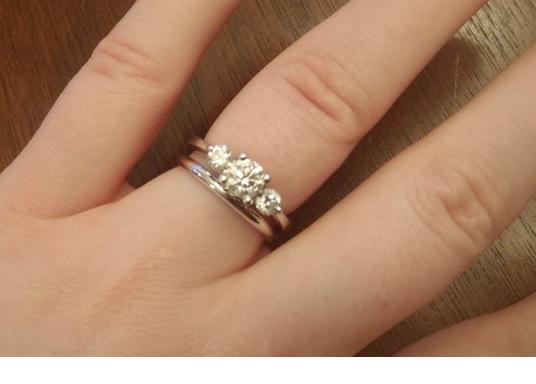 Show me your 3 stone rings with carats of stones! :  wedding 3 stone 1 three stone 1 carat engagement ring ring porn ring 3 stone three stone engagement picture side stones Wedding Ring