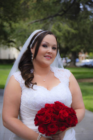 We're Married! Part II :  wedding black bouquet ceremony dress ivory jewelry makeup red Professionalwedding1