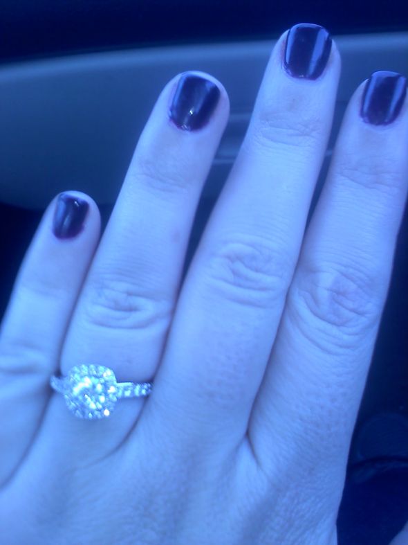What clarity/color is your diamond? Post pictures please :) :  wedding color clarity diamonds 12 carat princess cut 1008011320