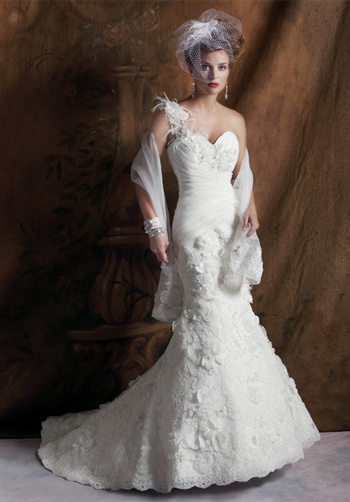 Torn Between Two Dresses...Help Me Please Decide! : wedding Karelina Sposa C7845