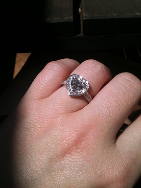 Post your heart shaped engagement rings :  wedding heart diamond moissanite sapphire emerald ring engagement fiance love white gold Ring