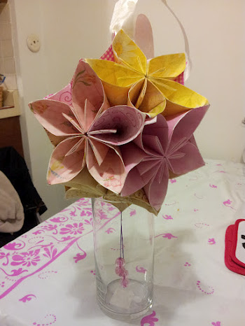 Prototype Kusudama Centerpiece :  wedding ceremony decoration reception diy wedding pink origami beads 20120223 211753