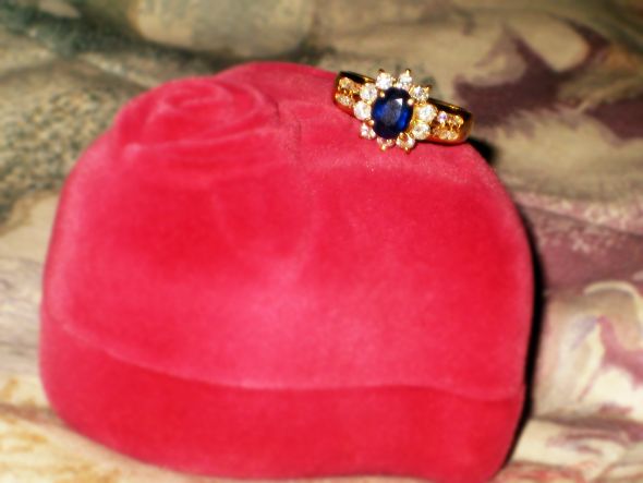 Post your Blue Sapphire rings :  wedding sapphire blue IMG 3711