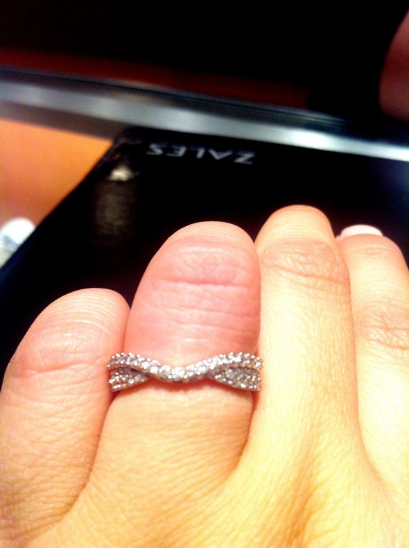 I went to Zales and took pictures D wedding 4 Side view the ring has 