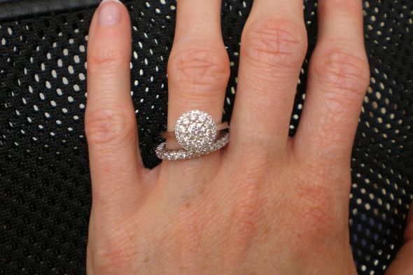 HELP! No wedding band fits w/ e-ring!! :( :  wedding problem e ring wedding band CIMG0348