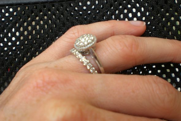 HELP! No wedding band fits w/ e-ring!! :( :  wedding problem e ring wedding band CIMG0349