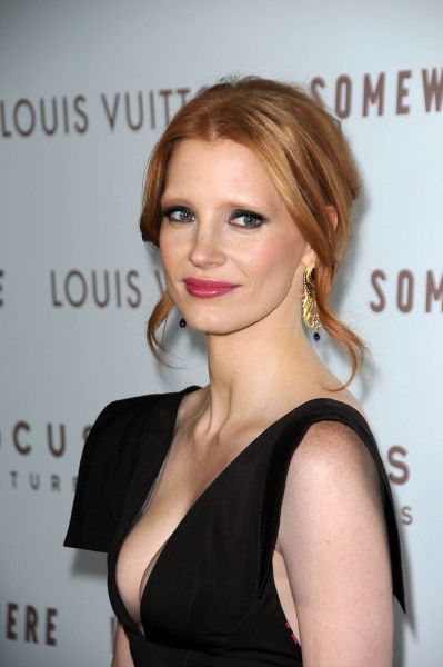 I love Jessica Chastain's look from the Oscars this year and she has your 