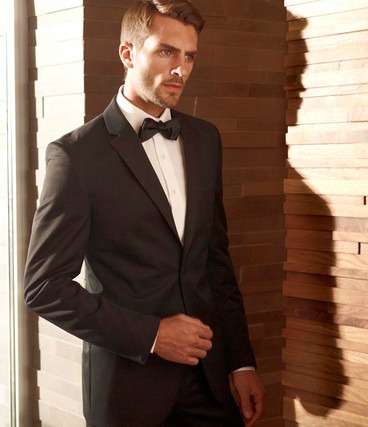 I am in love with the new Black Vera Wang tux I thought i wanted my groom 