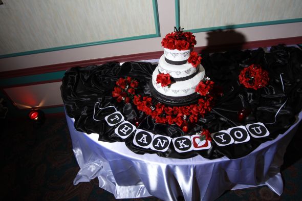 Damask themed cake