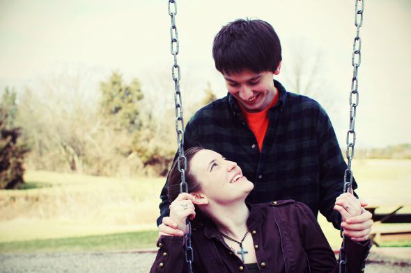 Lovely Engagement Pictures!