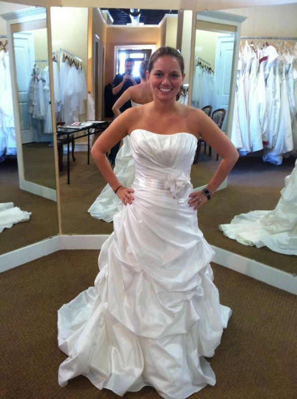 help, which dress?!?!