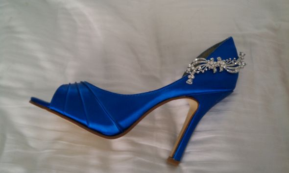 sapphire shoes wedding