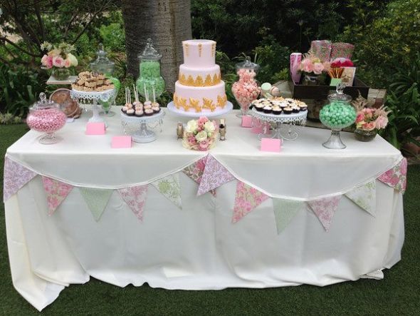 Our pink, mint, and gold vintage des