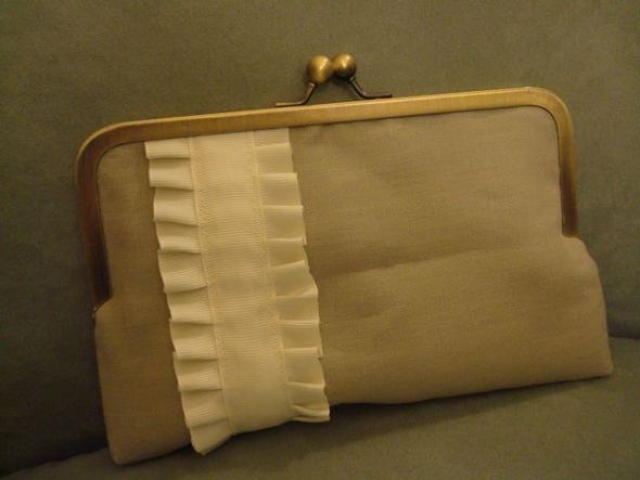 Frame clutches for my beautiful bridesmaids! :  wedding diy sewing clutch purse DSC01819