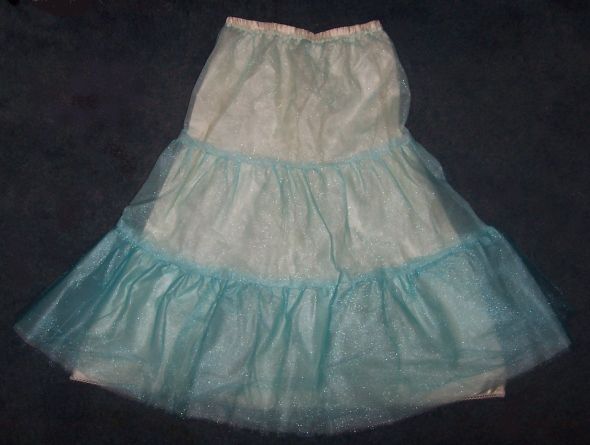 Aqua/Cream DIY Crinoline to Match Go