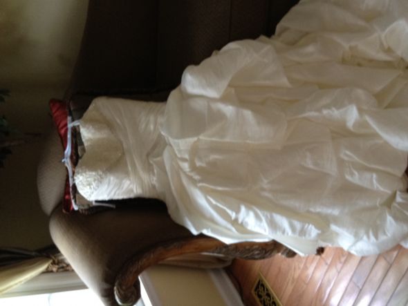 Never been worn Alfred Angelo Wedding Dress! : wedding wedding dress unworn alfred angelo never been used dress for sale dress unused gold ceremony reception Dress1