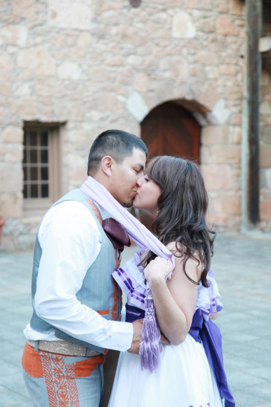 Egagement Kiss Picture