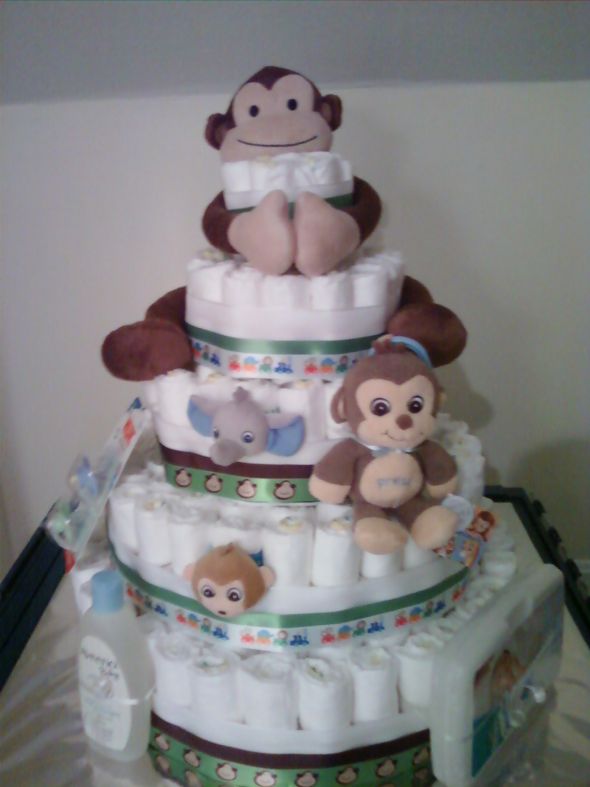 Baby Shower Gift Ideas :  wedding Diaper Cake