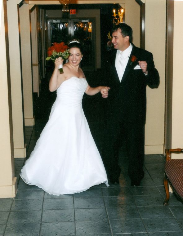 David's Bridal Gowns...who has one? :  wedding davids bridal full figured 1 budget Weddingentrance