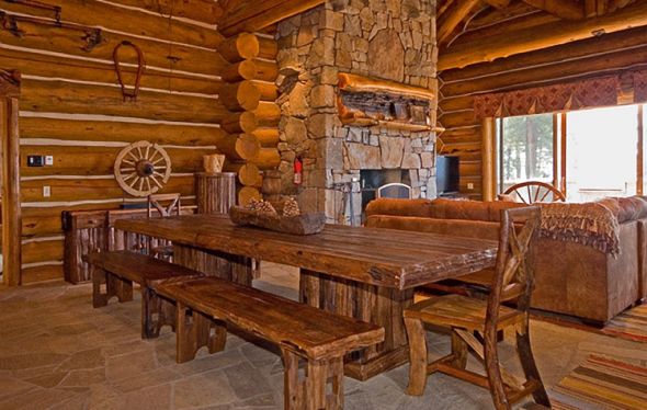 Decorating with wood…..
