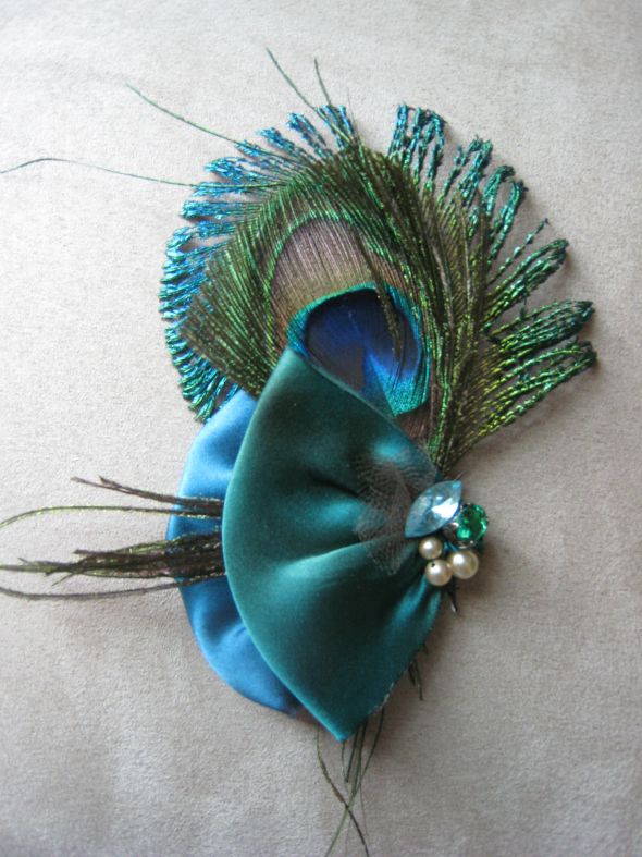 FS: Beautiful Peacock Feather Hairpiece :  wedding peacock hair flower IMG 6966
