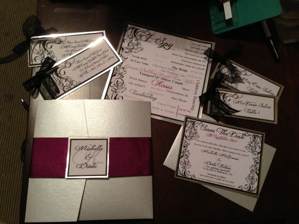 DIY Pocketfold invites and stationary