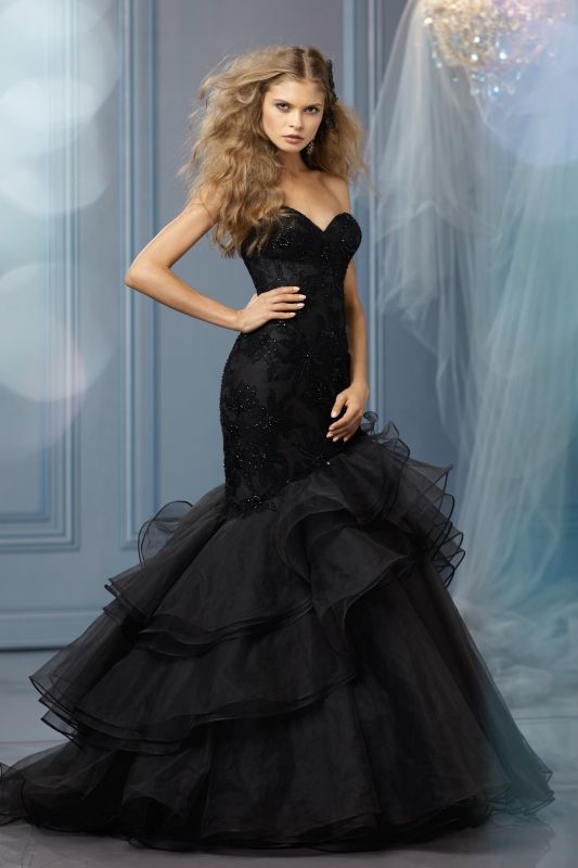 black-wedding-dress-pics