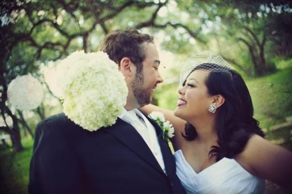 Bees- Convince me to have an outdoor wedding! Show your pictures! :  wedding ceremony reception outdoor photos italian money Us