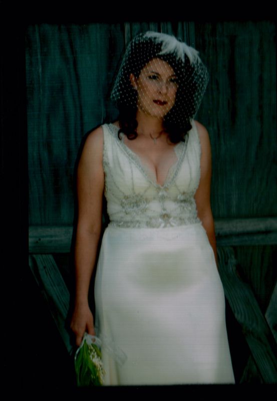 Can I wear hair down with birdcage veil...please post pictures! :  wedding veil hair birdcage Veil Barn Pic