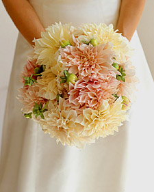 Flowers - is this reasonable? :  wedding Pastel