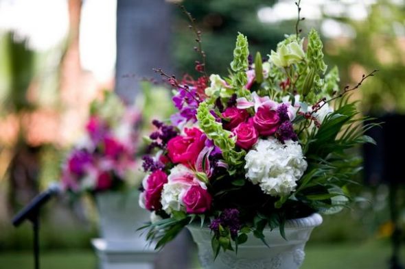 Flowers - is this reasonable? :  wedding Urn2