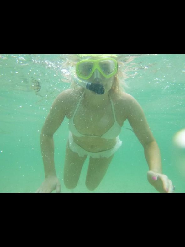 Two pees in a pod (most of the time) :  wedding australia fun love sport summer Me Under Water