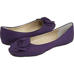 1/2 in heel, help? : wedding Purple Flats