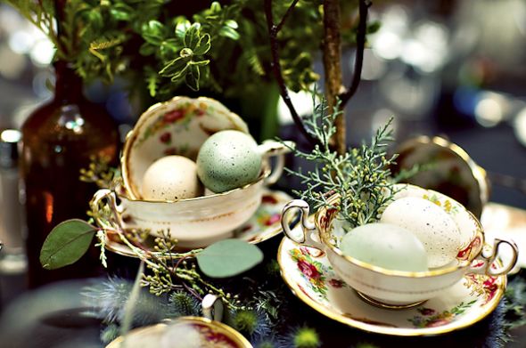 Ideas for using antique tea cups :  wedding Teacups