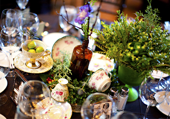 Ideas for using antique tea cups :  wedding Teacups2