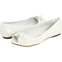 1/2 in heel, help? : wedding White Flat