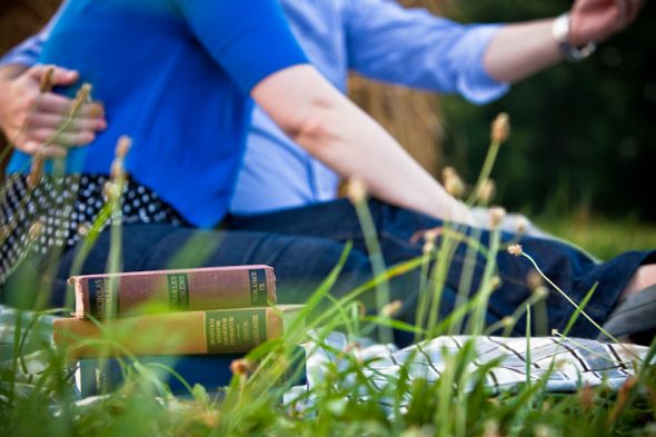 Our E-pics! :  wedding engagement pictures Book Picnic Engagement Pictures 19