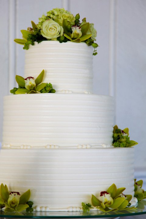 Non-fondant cake inspiration? :  wedding inspiration cake picture 60387 1550914687771 1082239777 31598537 524170 N