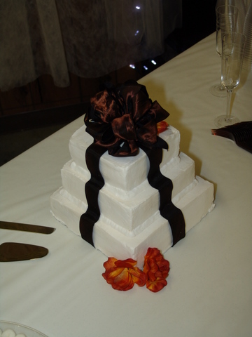Fondant: Yes or No? :  wedding cake fondant 357