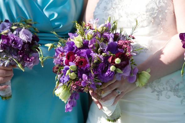 wedding bouquet flowers purple sweet pea hydrangea lisianthus KMD 0813 2