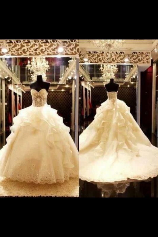 help! who is the designer?