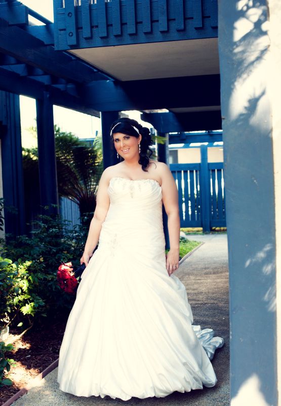 Full-figured...mermaid/trumpet/fit & flare?  YES!! :  wedding 1061094195 Wheeler Wed 0271