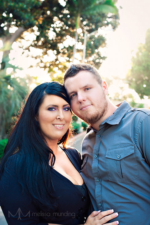 Our engagement photos!! <3 :  wedding photos engagement 62802 432436026458 137689236458 5709369 8107915 N