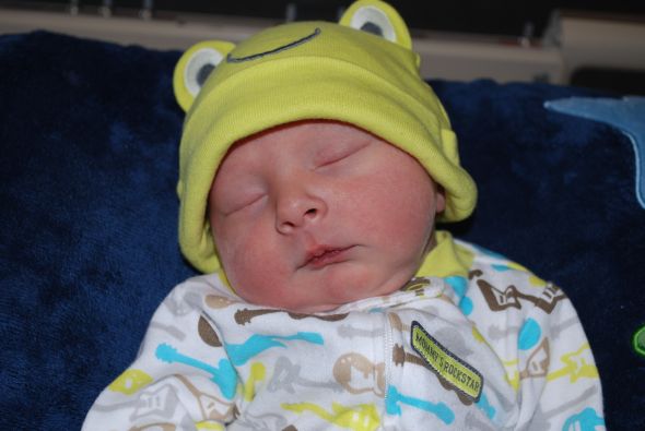 Baby Blake is here!!! Pic Heavy Heavy!! :  wedding baby 654894